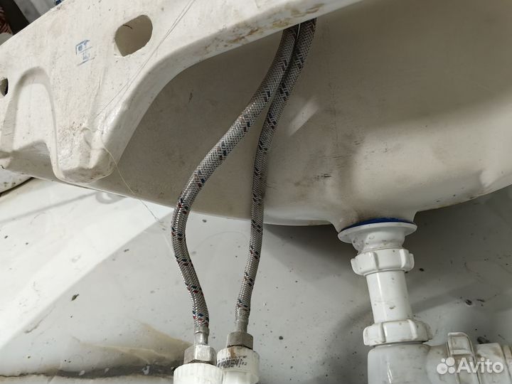 Раковина со смесителем бу