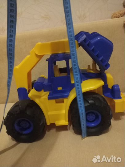 Экскаватор машинка