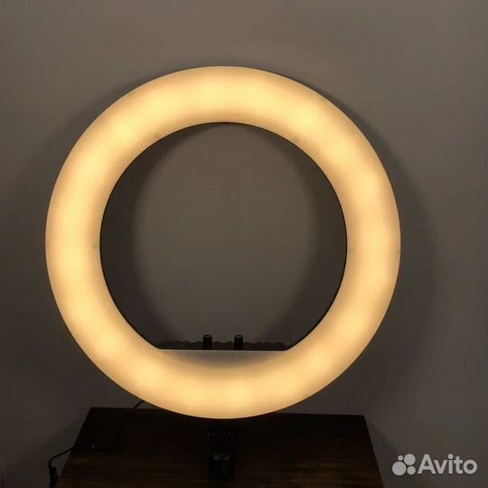 Кольцевая лампа RL-21
