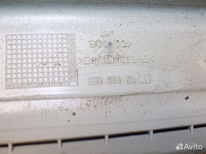 Обшивка стойки Astra H / Family 2004-2015