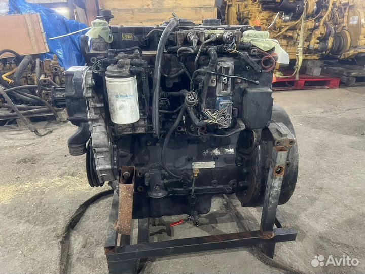 Двигатель Perkins NJ38525
