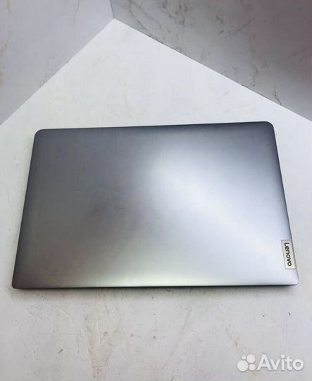 Новый Ноутбук Lenovo i3-12th/4Gb/SSD240Gb