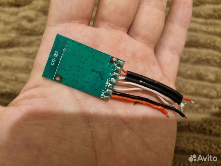 Bluetooth модуль в автомобиль