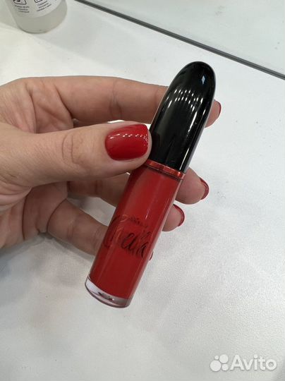 MAC Retro Matte Liquid красная жидкая помада