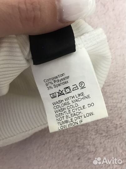 Блузка-топ с вырезом shein