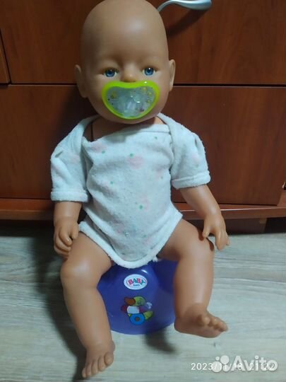 Кукла бэби борн