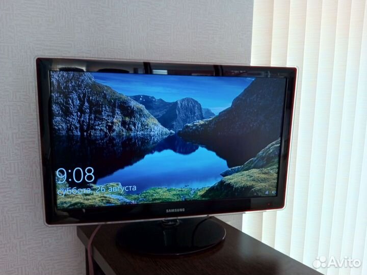 Монитор/телевизор Samsung SyncMaster P2770HD