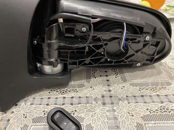 Зеркало заднего вида Opel