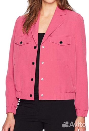 Новый бомбер Anne Klein