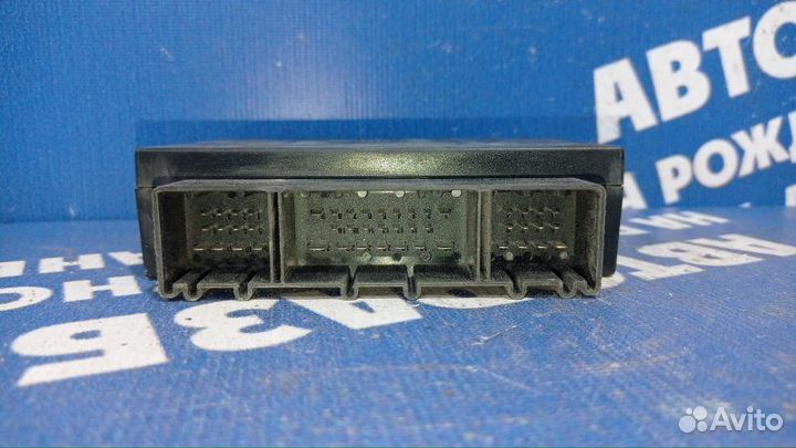 Блок комфорта Volkswagen Touareg внедорожник AXQ