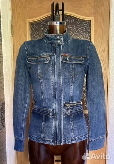 Продам джинсовые куртки и пиджак 40 (XS)