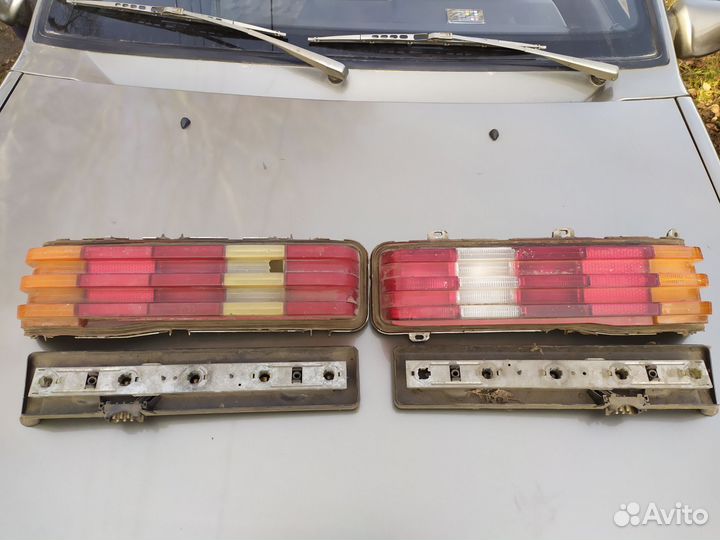 Фонари задние Мерседес 190