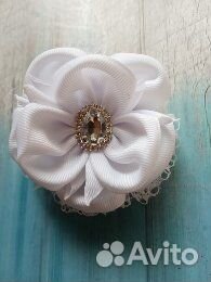 Пышные белые бантики в школу на 1 сентября