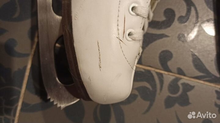 Коньки фигурные детские