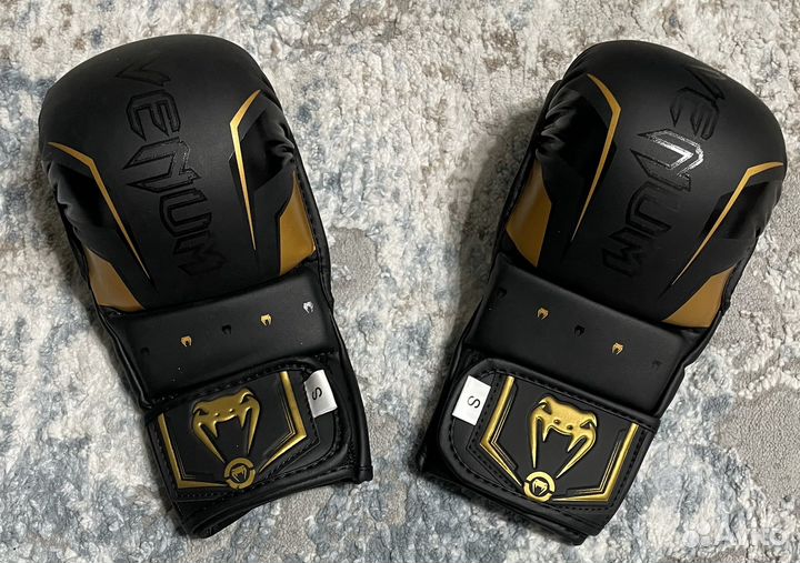 Перчатки мма крабы венум кожа зам