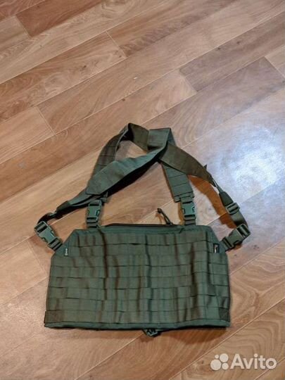 Боевой нагрудник Сплав