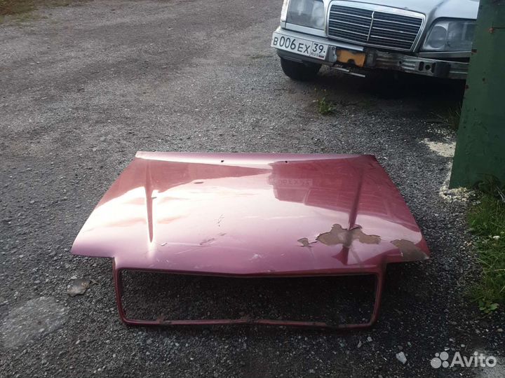 Мерседес 124 капот