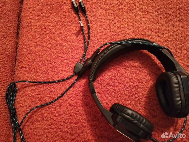 Игровые наушники с микрофоном