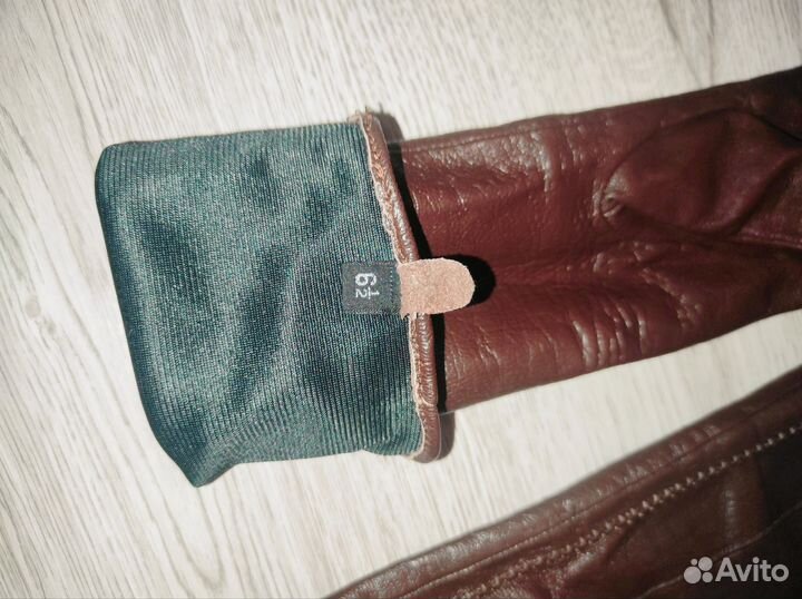 Удлинённые перчатки