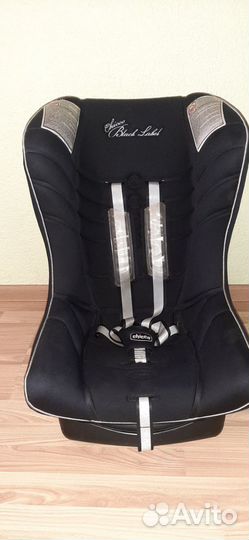 Фирменое детское автокресло Chicco 0-18кг