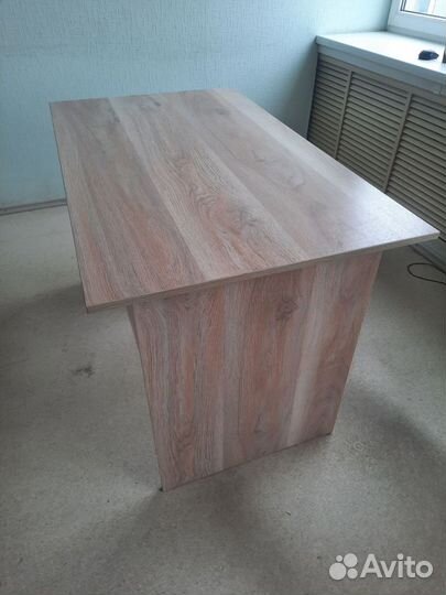 Офисные столы бу в наличии