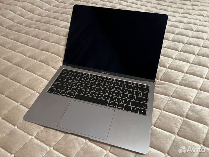 Apple MacBook Air 13 2020 m1 8gb 256