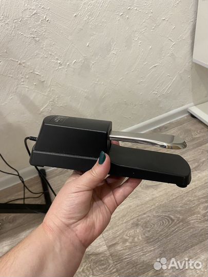 Синтезатор Сasio CT-S200 с педалью и стойкой