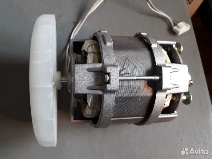 Электродвигатель 220в XB8628- L