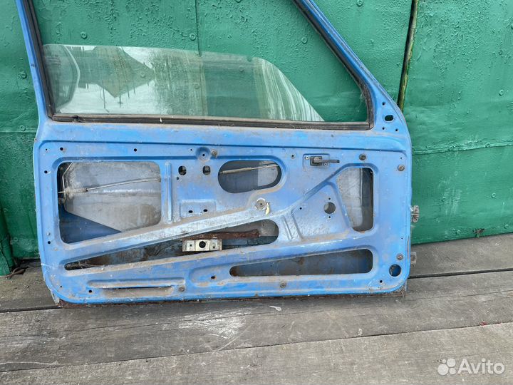 Дверь правая для автомобиля ока