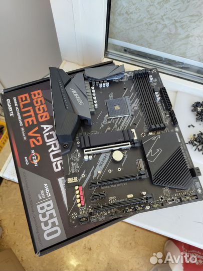 Gigabyte b550 Aorus elite v2 / материнская плата