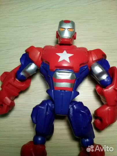 Игрушки железный человек и другое