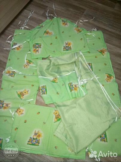 Комплект бортиков с балдахином,наматрасник,подушка