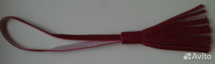 Кисточка бордовая. Длина 23 см. Новая