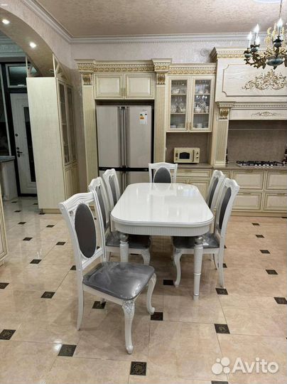 Столы и стулья.Оплата при получении