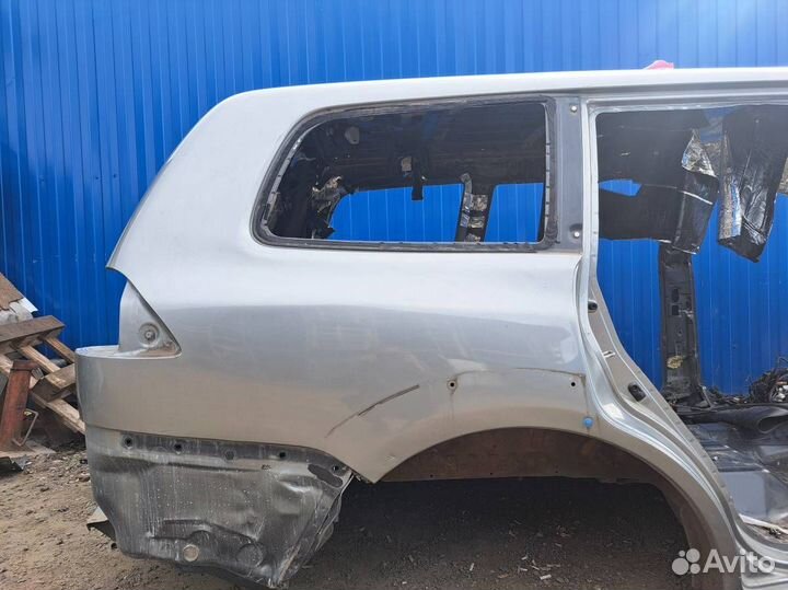 Крыло заднее правое Mitsubishi Pajero Sport