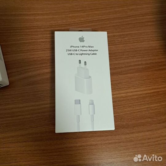 Зарядка на iPhone