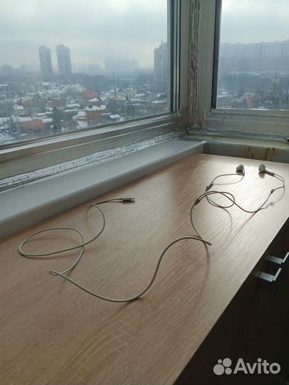 Наушники для Айфона