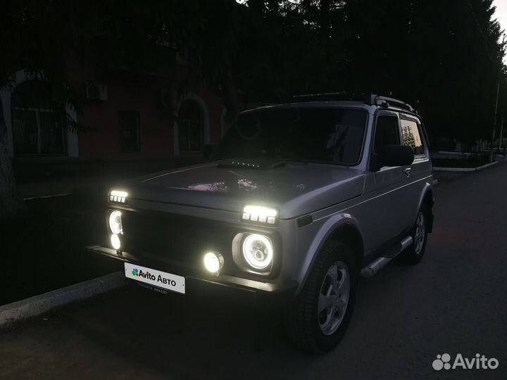 LADA 4x4 (Нива) 1.7 МТ, 2002, 116 000 км