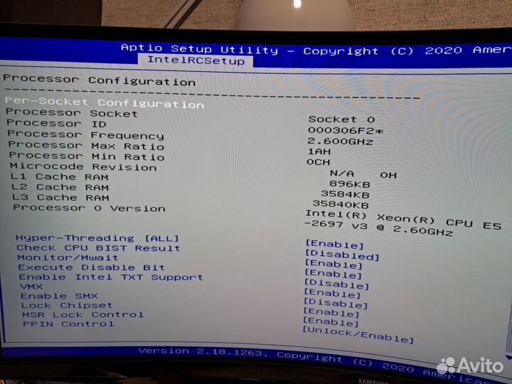 Материнская плата с процессором