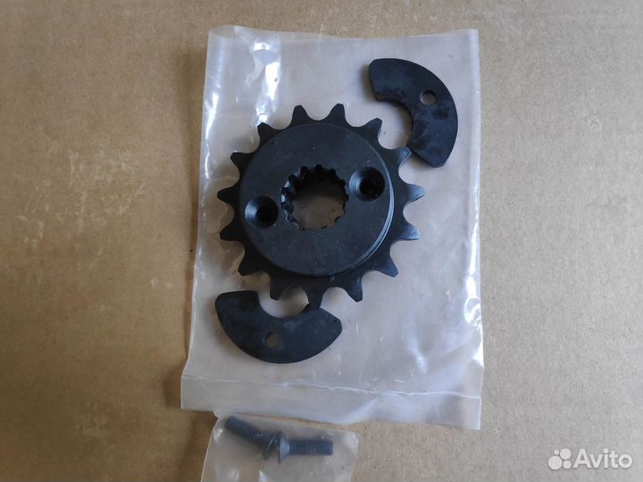 Передняя звёздочка SuperPinion 15T для honda XR650