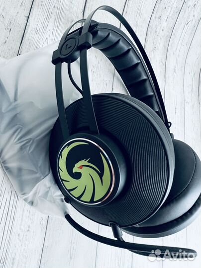 Игровые наушники msi