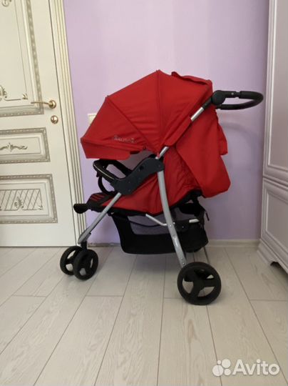Коляска прогулочная