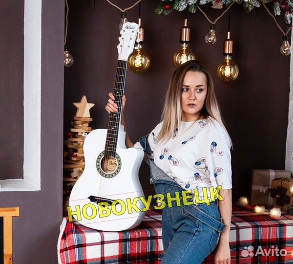 Гитара акустическая