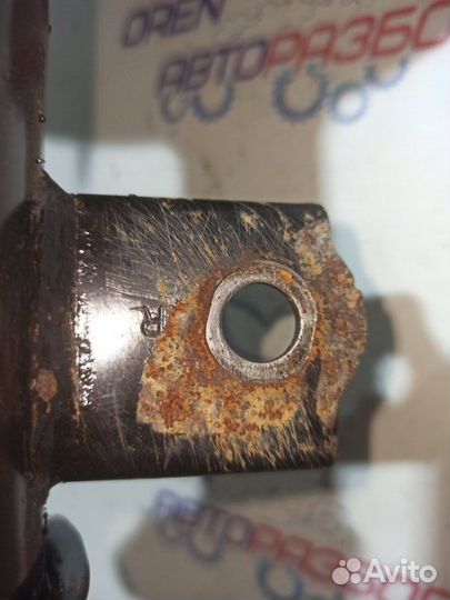 Стойка подвески передняя правая Kia Cerato 2 1.6