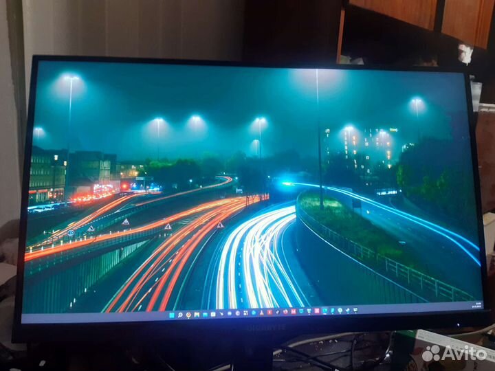 Gigabyte M27Q X (2к 240гц)