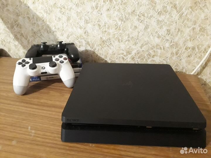 Sony PS4 slim 1tb