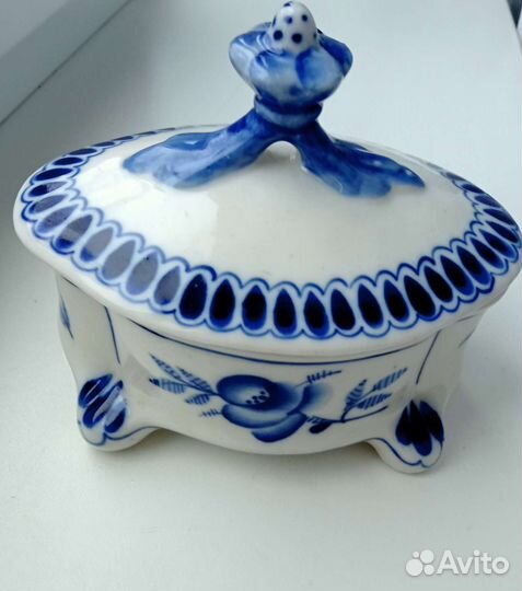 Шкатулка конфетница гжель