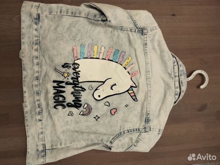 Джинсовая куртка для девочки с единорогом