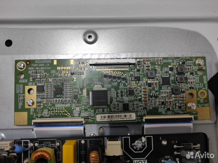 151. TV erisson 32flea96T2SMW / TP.MS338E.PB803