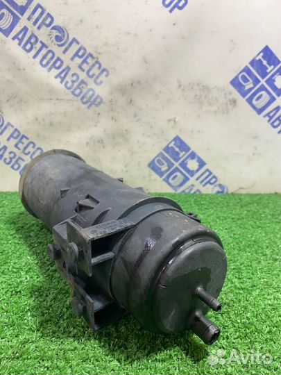 Абсорбер Volkswagen Golf 3 хэтчбек 1.8 ABS 1993